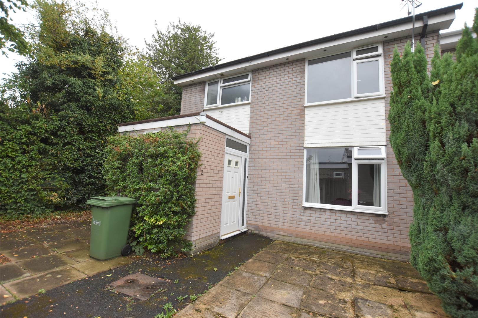 Dolphin Close, Worcester Farefield